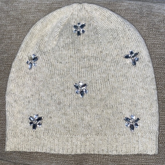 Betsey Johnson Wool Blend Beanie with Butterly Shaped Rhinestones - Picture 1 of 3